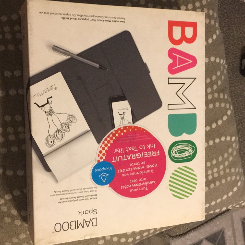 - Bamboo Spark Smart Folio